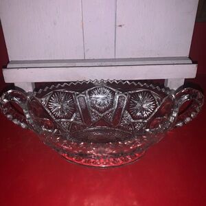 Beautiful Handled Cut Crystal Oval Bowl